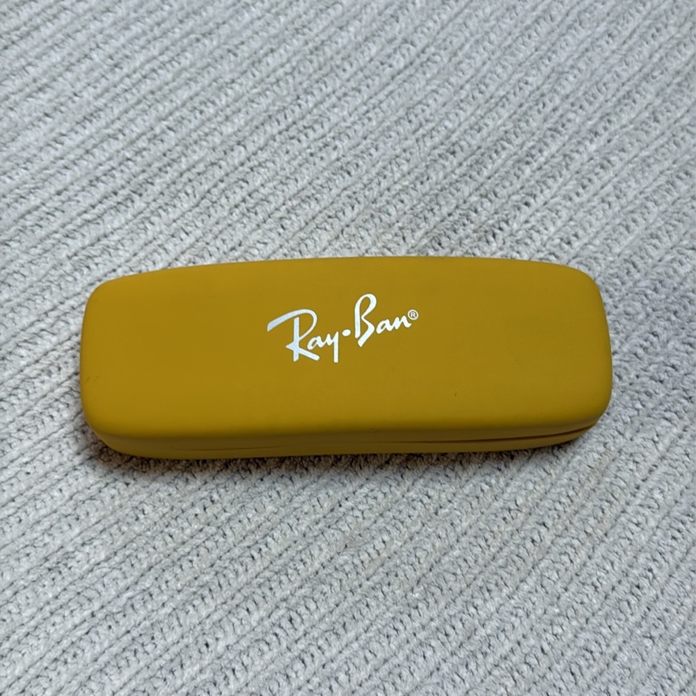 Ray-Ban Hard Clamshell Eyeglasses Yellow Case